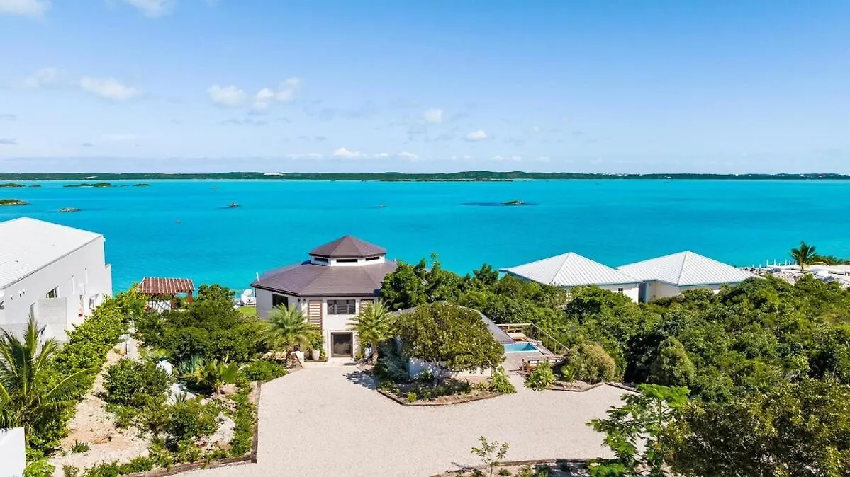 Stunning Villa, Private Beach, Pool, Guest House, Dock Providenciales Villa